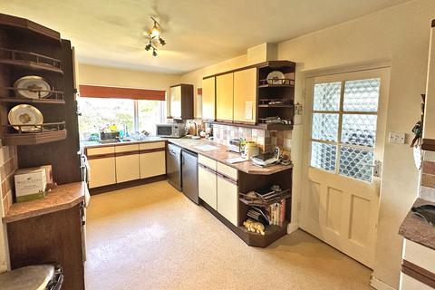 3 bedroom detached house for sale, Manchester Road, Sway, Lymington, Hampshire, SO41