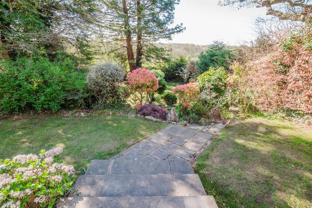 Gardens Aspect 4