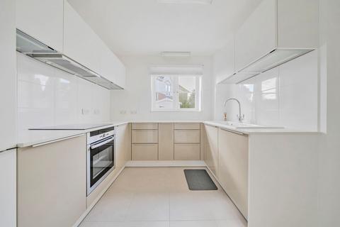 4 Tangmere Grove, Kingston Upon Thames, KT2 5GT