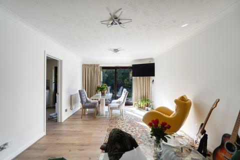 2 bedroom detached bungalow for sale, Meads Avenue, Hove, BN3
