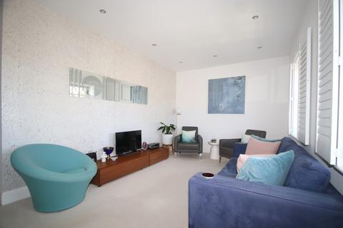 Flat 1, George Apartments Church Road, Farnborough, Orpington, BR6 7DB