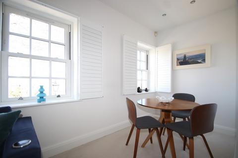 Flat 1, George Apartments Church Road, Farnborough, Orpington, BR6 7DB