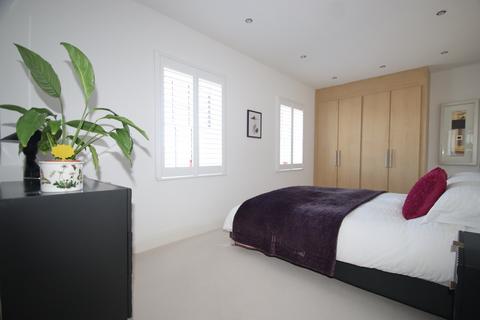 Flat 1, George Apartments Church Road, Farnborough, Orpington, BR6 7DB