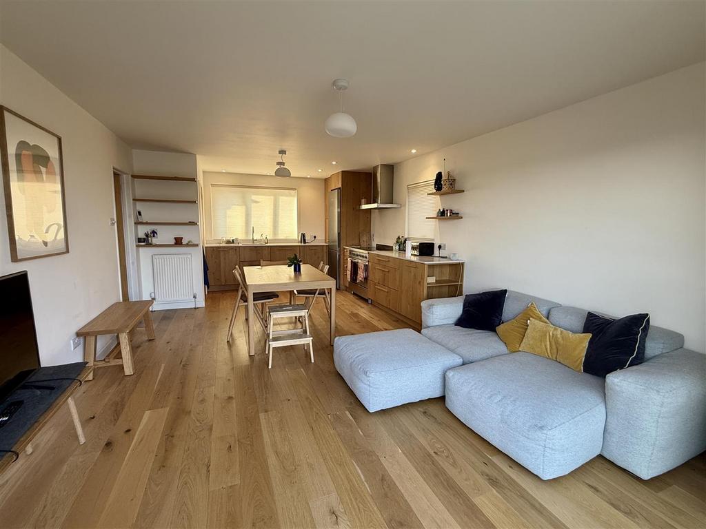 Living/Dining/Kitchen: