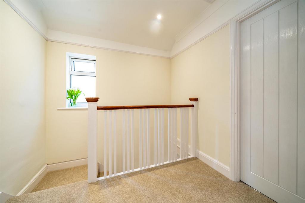 3-Stratford-Way-1026.jpg