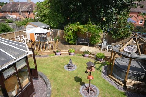undefined, Holmes Avenue, Raunds
