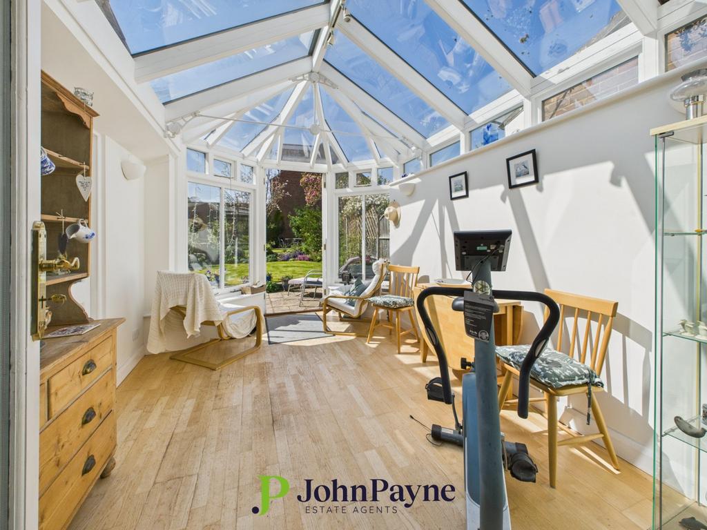 Conservatory/Sunroom