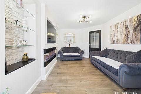 3 bedroom detached house for sale, Balmoral Grove, Consett