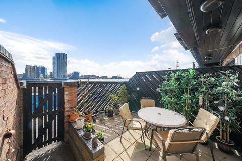 3 bedroom terraced house for sale, Channel Way, Ocean Village, Southampton