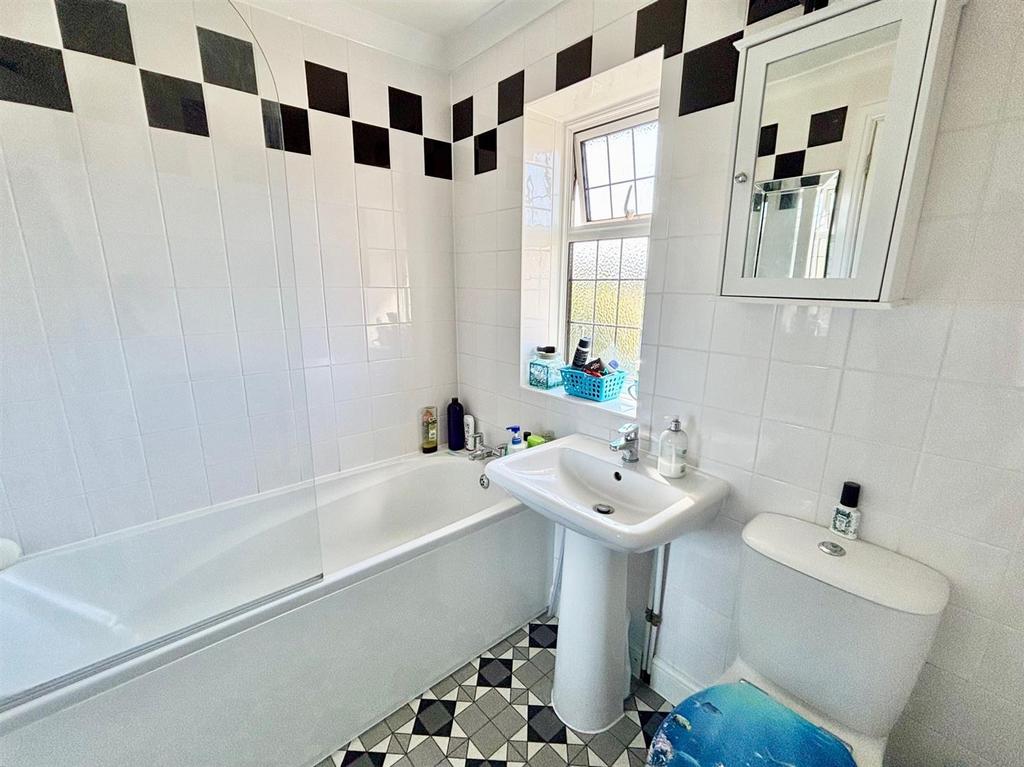 BATH.jpg