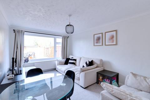 36 West Road, South Ockendon, RM15 6PH