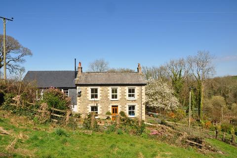 4 bedroom detached house for sale, Tranquil Countryside Setting in the Heart of The Roseland Peninsula.