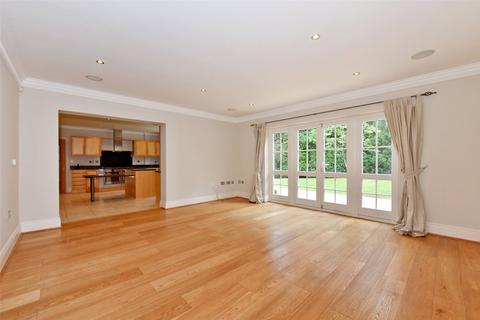 Headley House Beech Close, Cobham, KT11 2EN