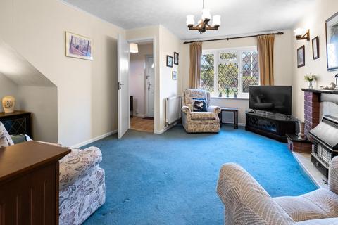 1 Lynden Close, Bromsgrove, B61 8PD