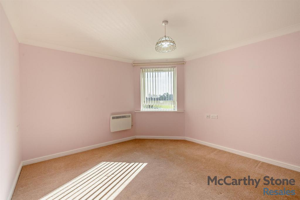 Double Bedroom