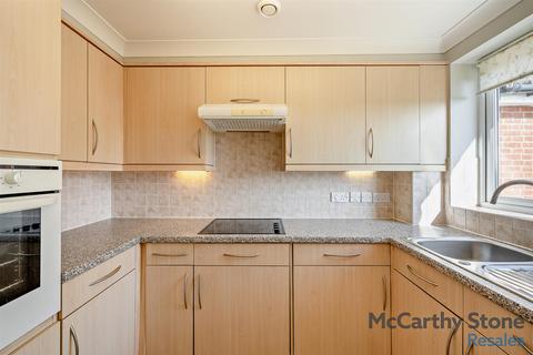 1 bedroom apartment for sale, Fussells Court, Station Road, Worle, Weston-Super-Mare