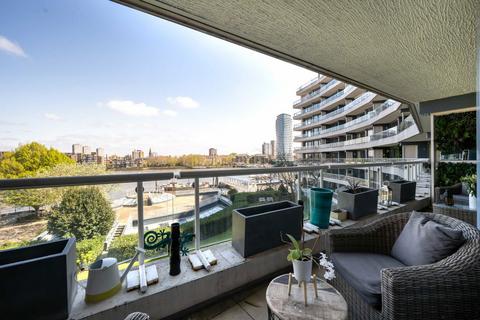 2 bedroom flat for sale, Chelsea Crescent, London SW10