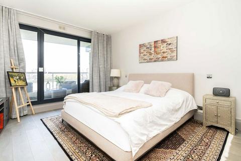 2 bedroom flat for sale, Chelsea Crescent, London SW10