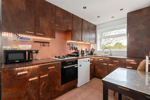 2 bedroom flat for sale, Park Road, Chiswick W4
