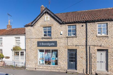 3 Bondgate, Helmsley, York, YO62 5BW