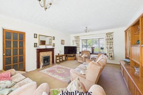 3 bedroom bungalow for sale, Gratton Court, Off Woodside Avenue North, Green Lane, Coventry, CV3