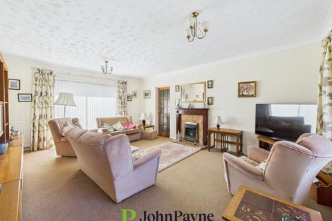 3 bedroom bungalow for sale, Gratton Court, Off Woodside Avenue North, Green Lane, Coventry, CV3