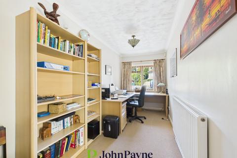 3 bedroom bungalow for sale, Gratton Court, Off Woodside Avenue North, Green Lane, Coventry, CV3