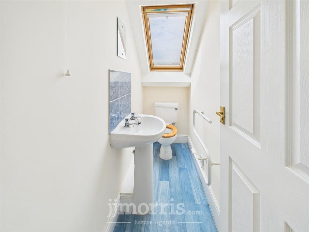 Separate WC
