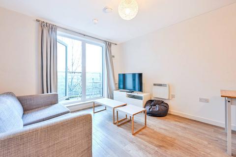 1 bedroom flat for sale, Guildford Road, Woking, GU22