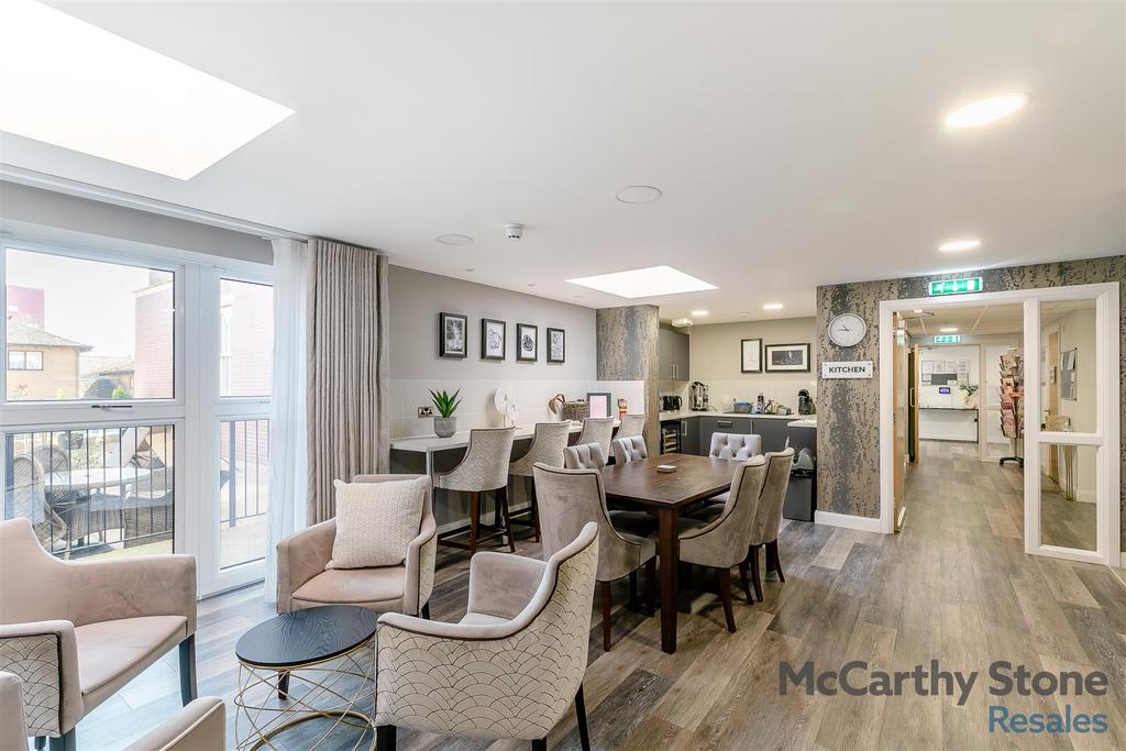 8642581-interior19.jpg