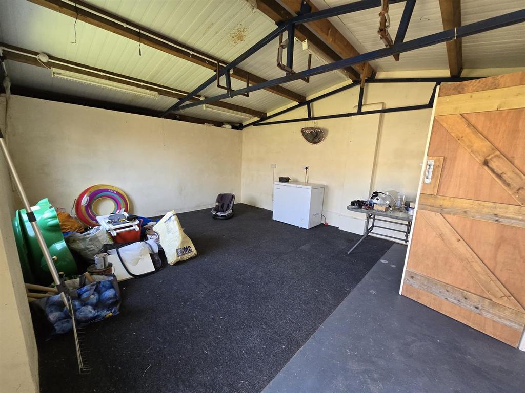 Garden room.jpg
