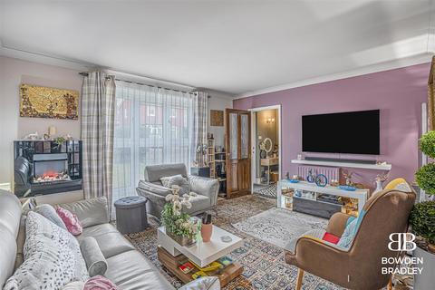 undefined, Branch Road, Hainault,