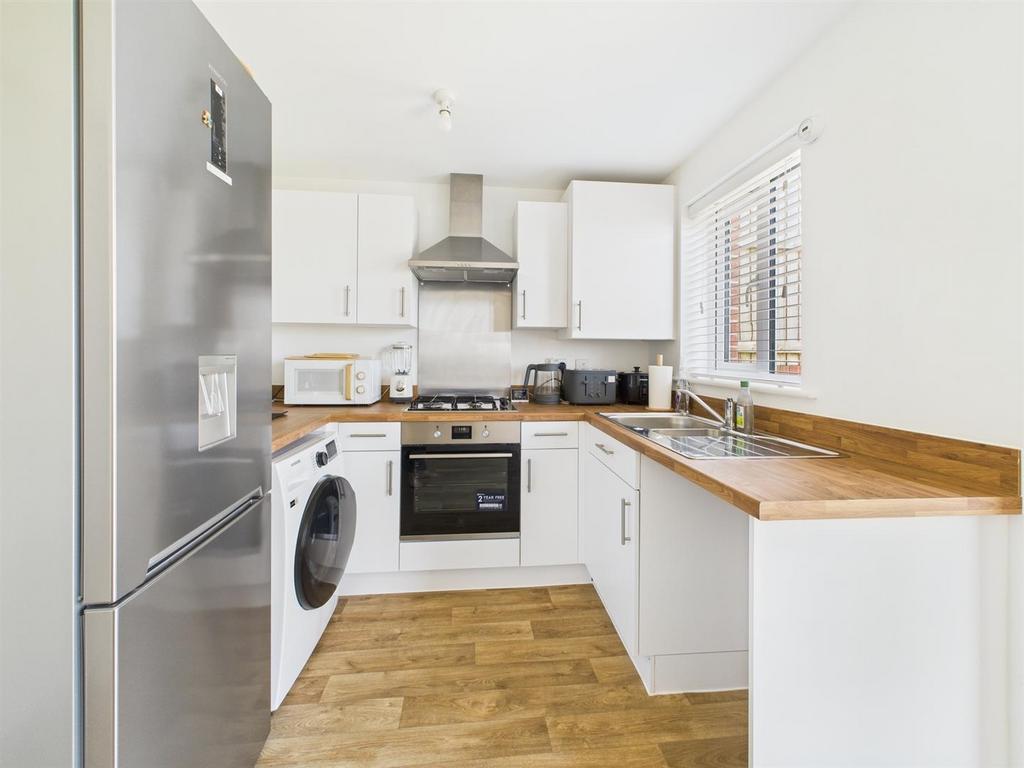 CAM03278 G0-PR0123-STILL009.jpg