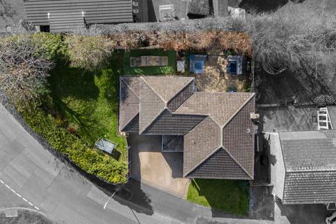 12a Avon Road, Oakley, Basingstoke, RG23 7DW