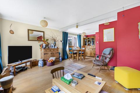30 The Limes, Harston, Cambridge, CB22 7QT