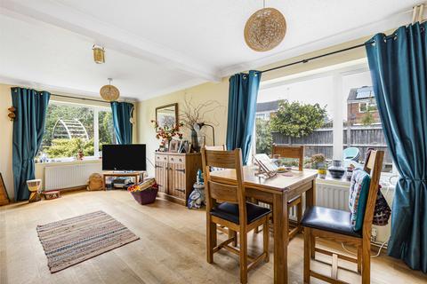 30 The Limes, Harston, Cambridge, CB22 7QT