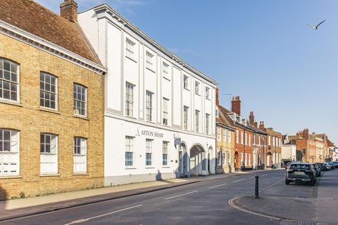undefined, Chain Free in King's Lynn