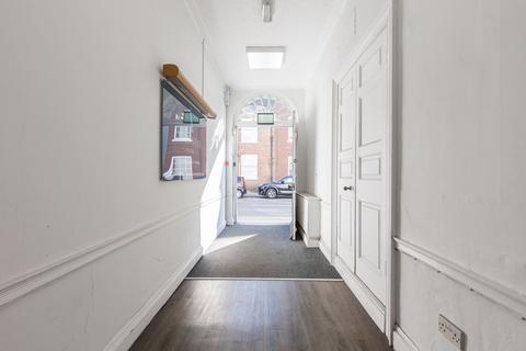 undefined, Chain Free in King's Lynn