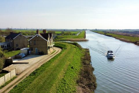 Toll House Branch Bridge, Queen Adelaide, Ely, CB7 4UG