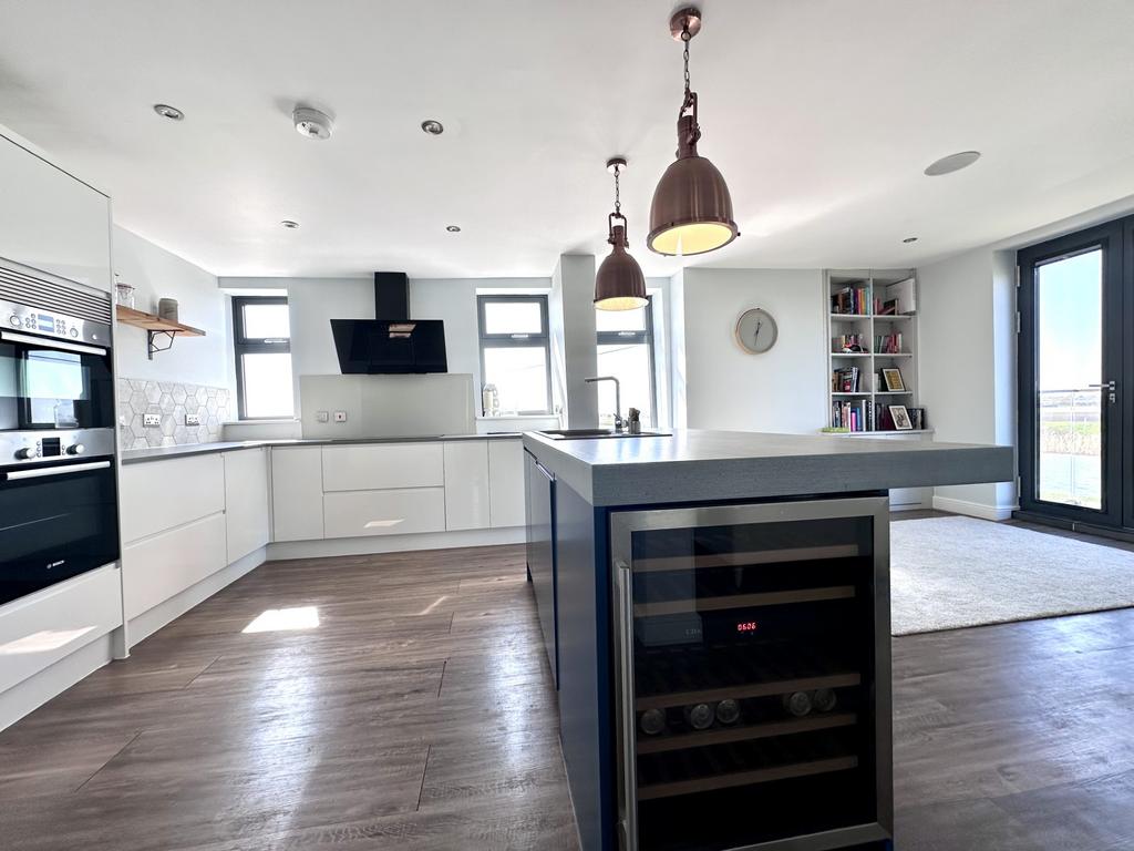 Kitchen 2