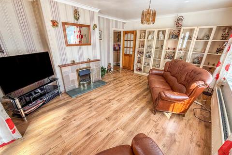 undefined, Nant Lane, Morda
