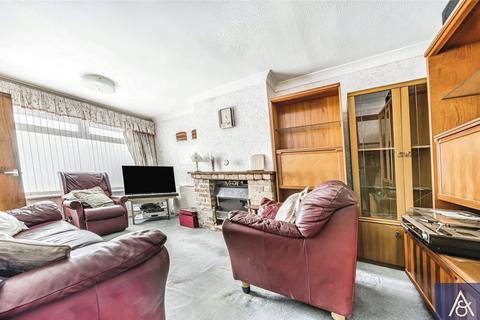 undefined, Ellesmere Avenue, Northamptonshire NN13