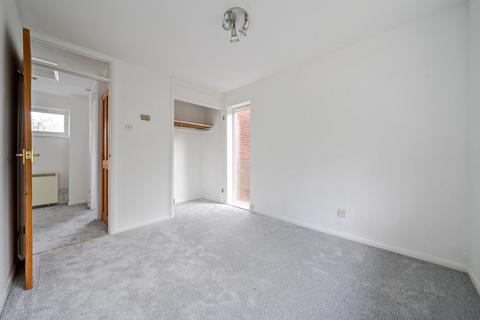 109 May Tree Close, Winchester, SO22 4JF