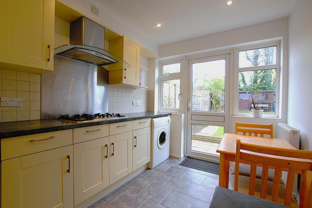 Kitchen Dining.jpg