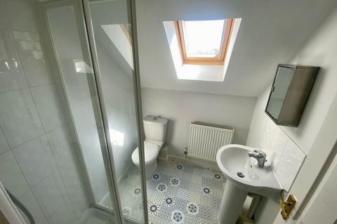 3 bedroom house to rent, Awel Deg, Birchgrove, , Swansea