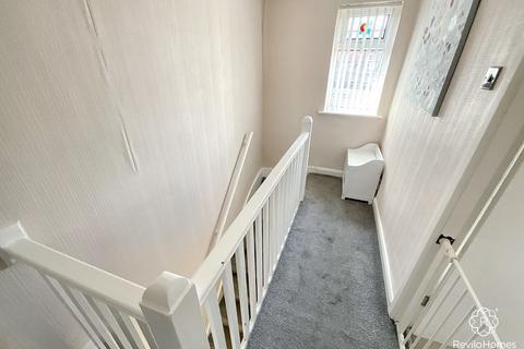 71 Glebe Street, Shaw, Oldham, OL2 7SF