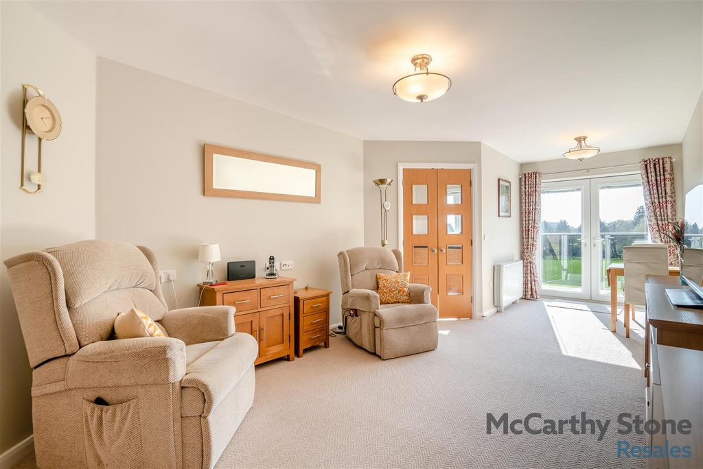8642998-interior14.jpg