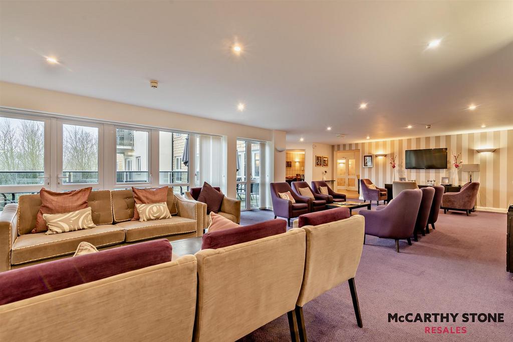 Homeowners Lounge