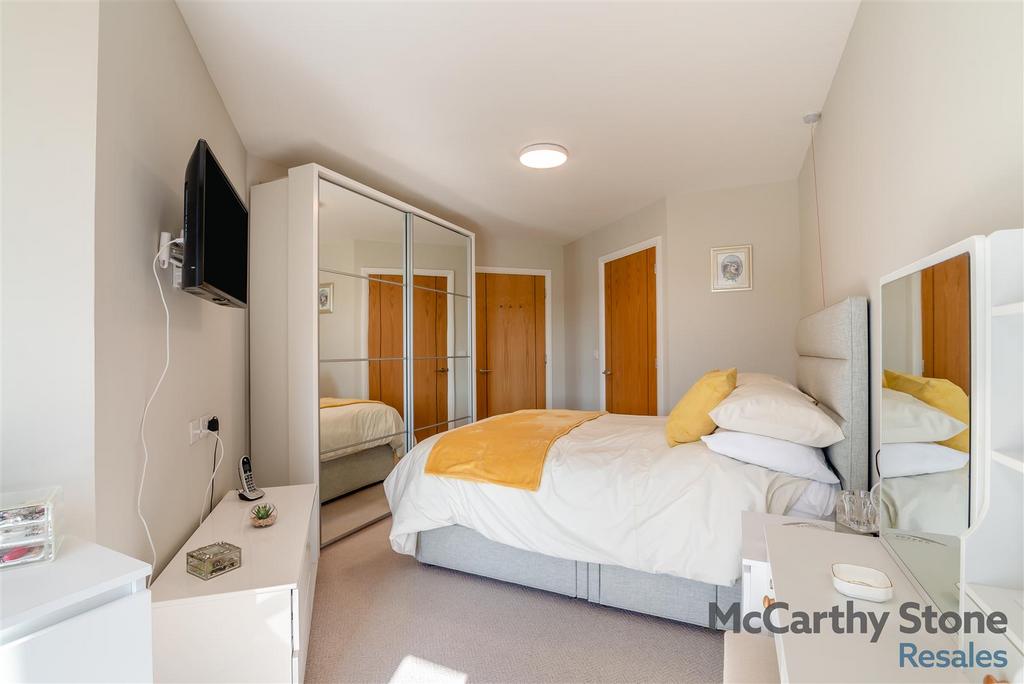 8642998-interior04.jpg