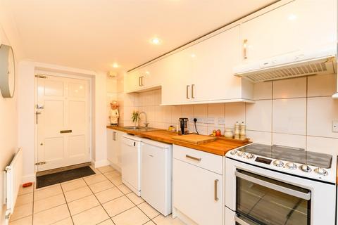 2 bedroom ground floor flat for sale, New Road Avenue, Chatham, Kent